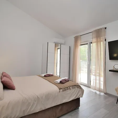 Tersaz Villa