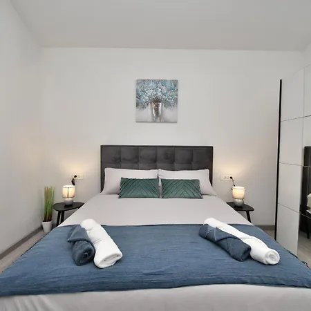 Tersaz Villa *