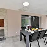 Tersaz Villa *