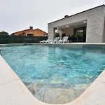Villa Tersaz *