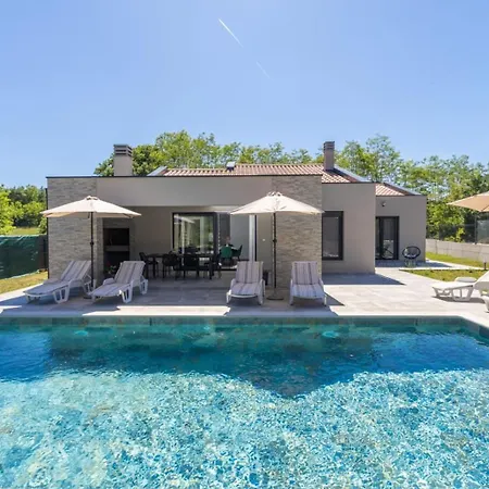 Villa Tersaz *