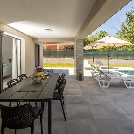 Tersaz Villa *